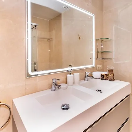 Mar De Alboran Center Sea View * מארבלה