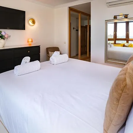 Апартаменти Mar De Alboran Center Sea View Марбелья